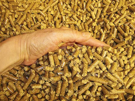 Hardwood pellets